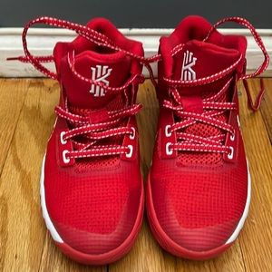 Boys Kyrie’s sneakers
